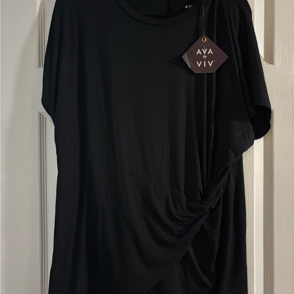 Ava & Viv Classic Black Top